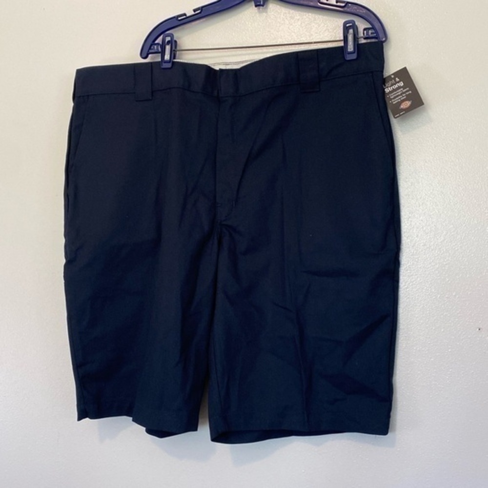 Dickies work short navy regular fit pockets flex fabric wrinkle resist 42